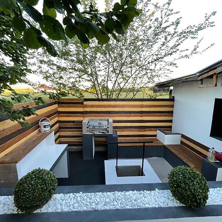 Bier-Lak Apartman House 71 Balatonlelle Zewnętrze zdjęcie