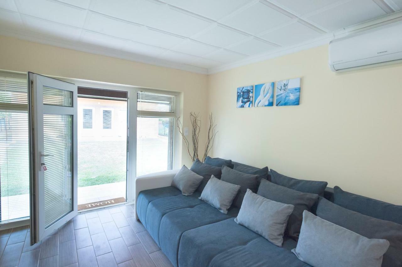 Bier-Lak Apartman House 71 Balatonlelle Zewnętrze zdjęcie