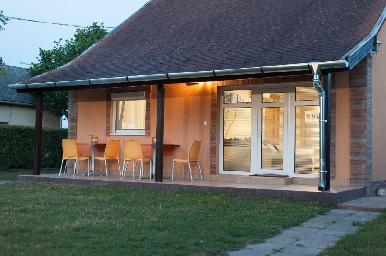 Bier-Lak Apartman House 71 Balatonlelle Zewnętrze zdjęcie