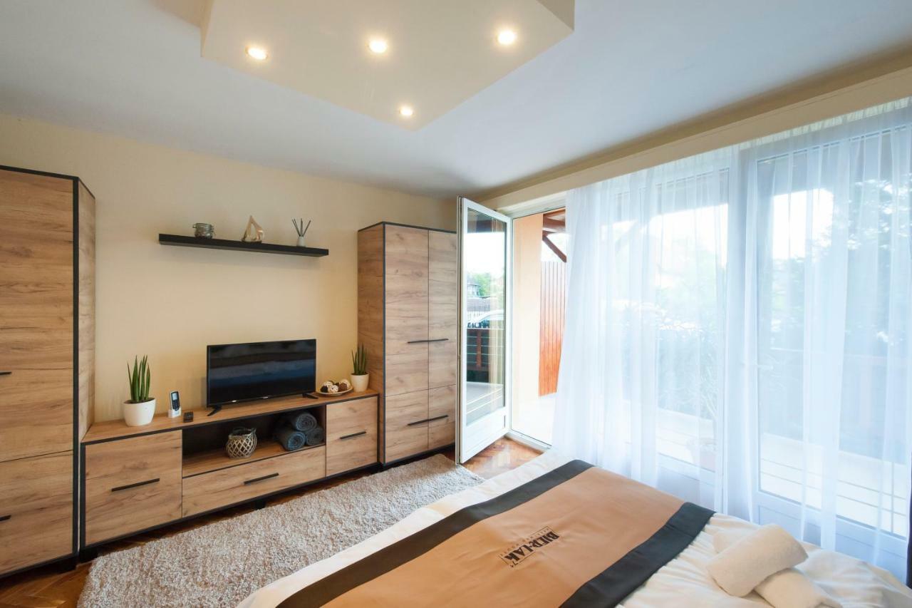 Bier-Lak Apartman House 71 Balatonlelle Zewnętrze zdjęcie